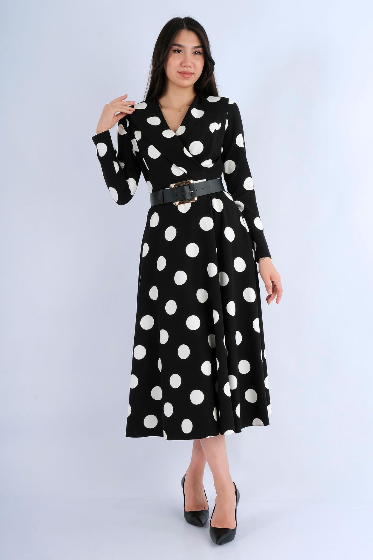 Robe midi chemisier pois marron chocolat ceinturée - vue avant