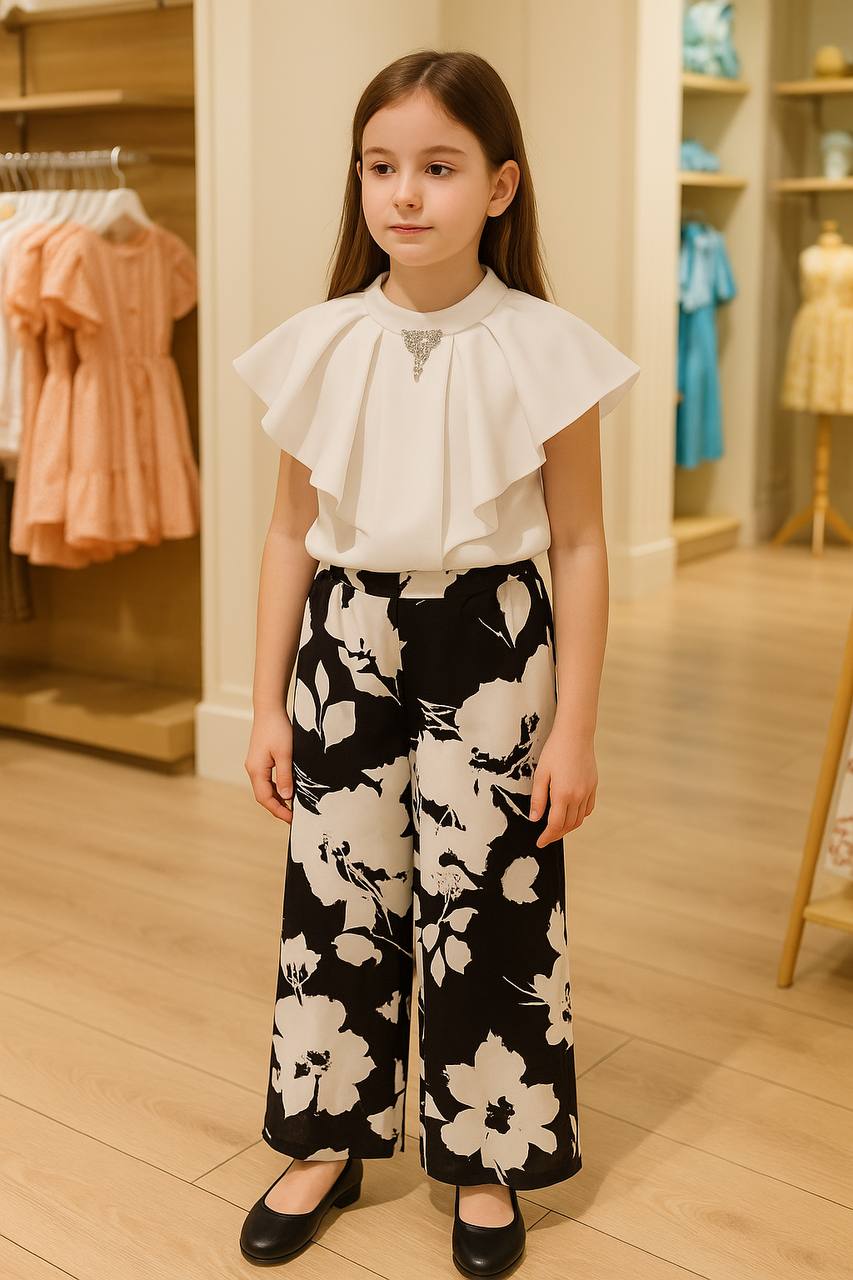 Ensemble Fleur Graphique – Élégance Enfantine et Style Audacieux - EVFET