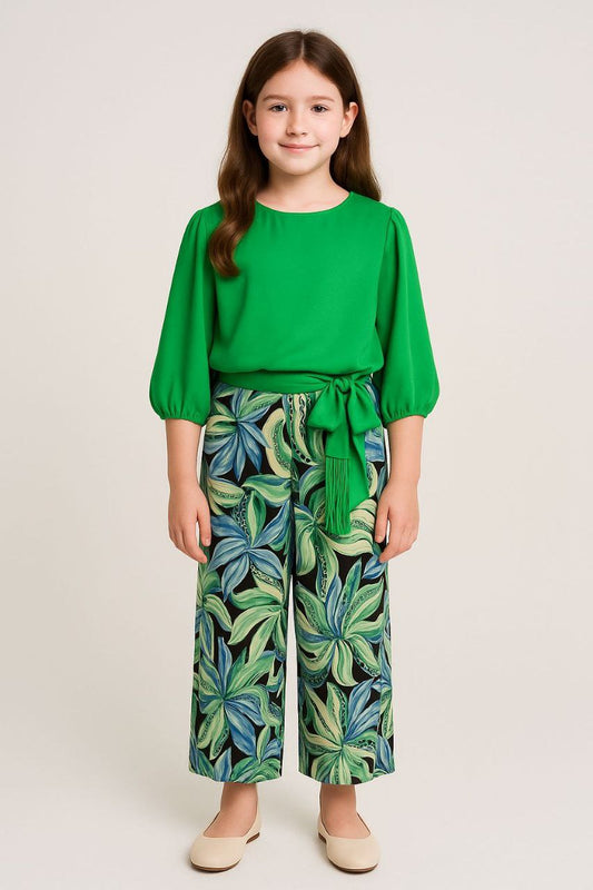 💚 Ensemble Jungle Chic – Énergie, Élégance et Liberté - E