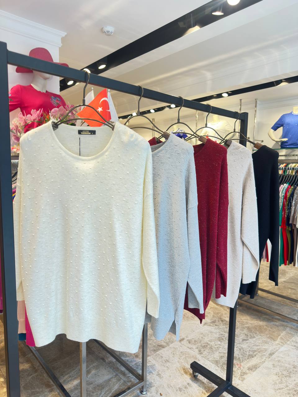 🧵 Pulls Texturés Élégance – Sobriété Moderne et Confort Raffiné - HFT