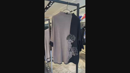 🌸 Pull Fleur Bicolore – Douceur Graphique et Élégance Décontractée - HFT