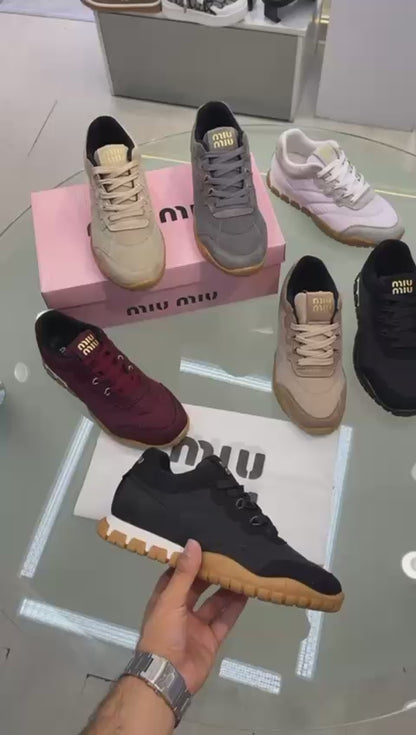 👟✨ Sneakers Miu Miu – Luxe Décontracté et Signature Mode - CFT